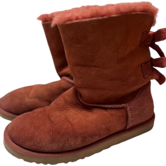 Ugg Australia Bailey Bow Sheepskin Leather Winter Boots Dusty Rose Sz 7 Women - Picture 3 of 7